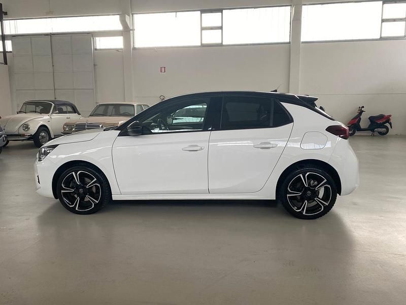 Usata Opel Corsa GS Line 102 CV (75 kW) 2019 Bianco Berlina