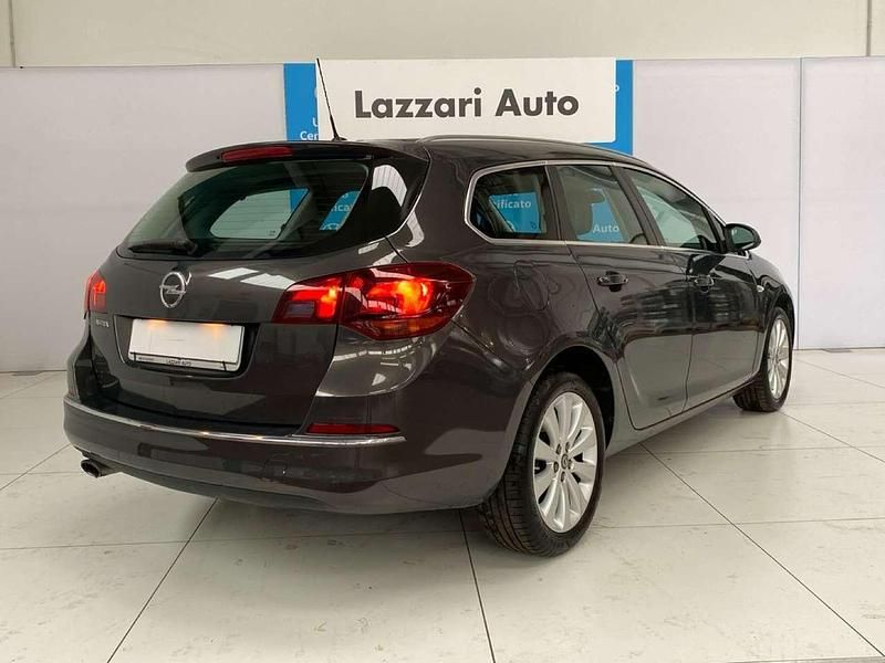 Usata Opel Astra 140 CV (102 kW) 2016 Grigio Station wagon