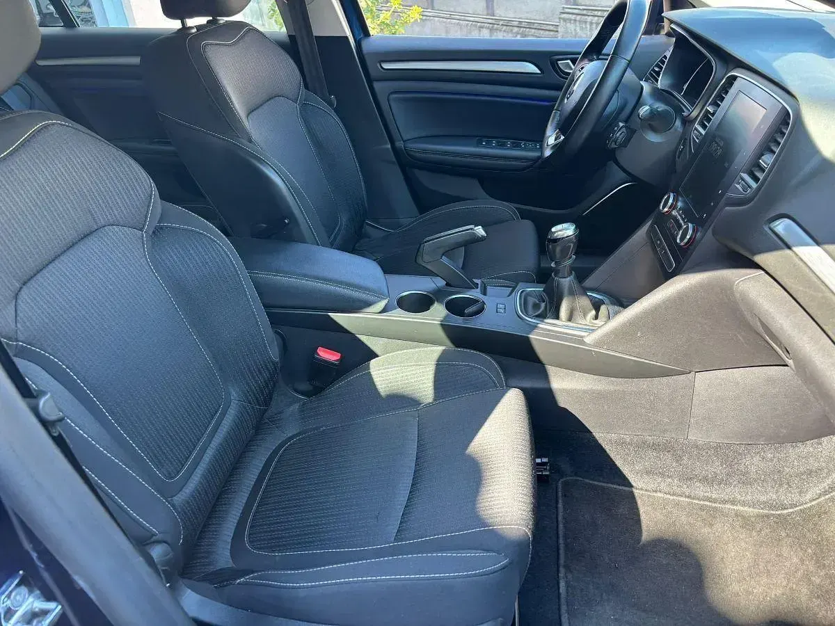 Usata Renault Mégane II Intens 115 CV (84 kW) 2021 Blu Berlina