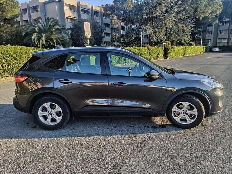 Gebraucht Ford Kuga Business Edition 120 PS (88 kW) 2021 SUV