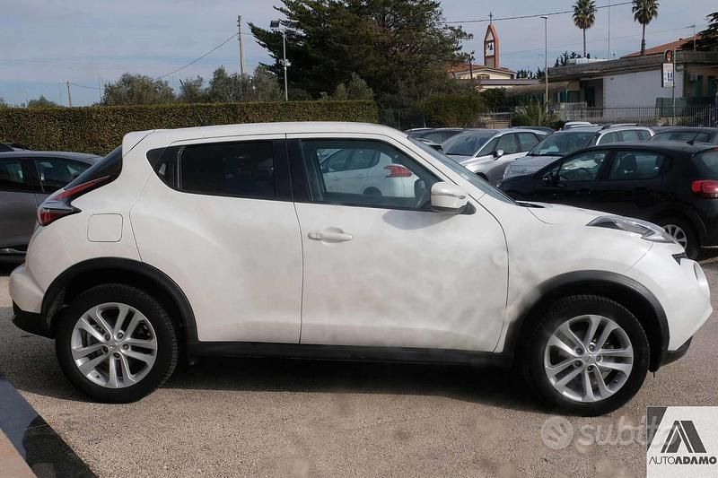 Usata Nissan Juke Acenta 110 CV (80 kW) 2015 Bianco SUV