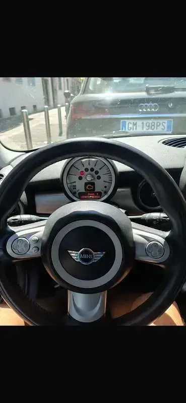 Usata Mini ONE 95 CV (69 kW) 2008 Utilitaria