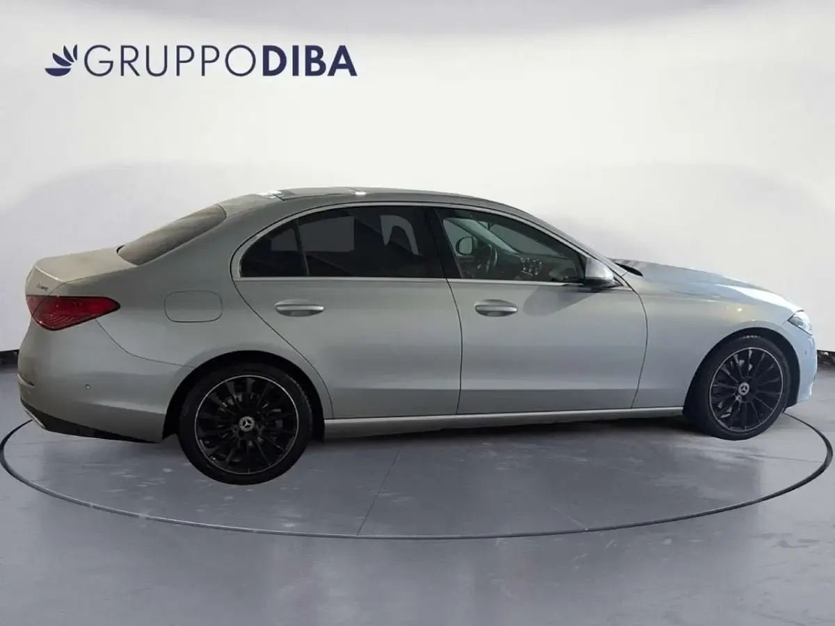Usata Mercedes C220 AMG Line Premium 200 CV (147 kW) 2025 Other Berlina