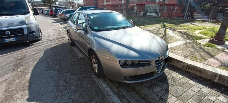 Usato 2009 Alfa Romeo 159 1.9 Diesel 150 CV (3.700 €)