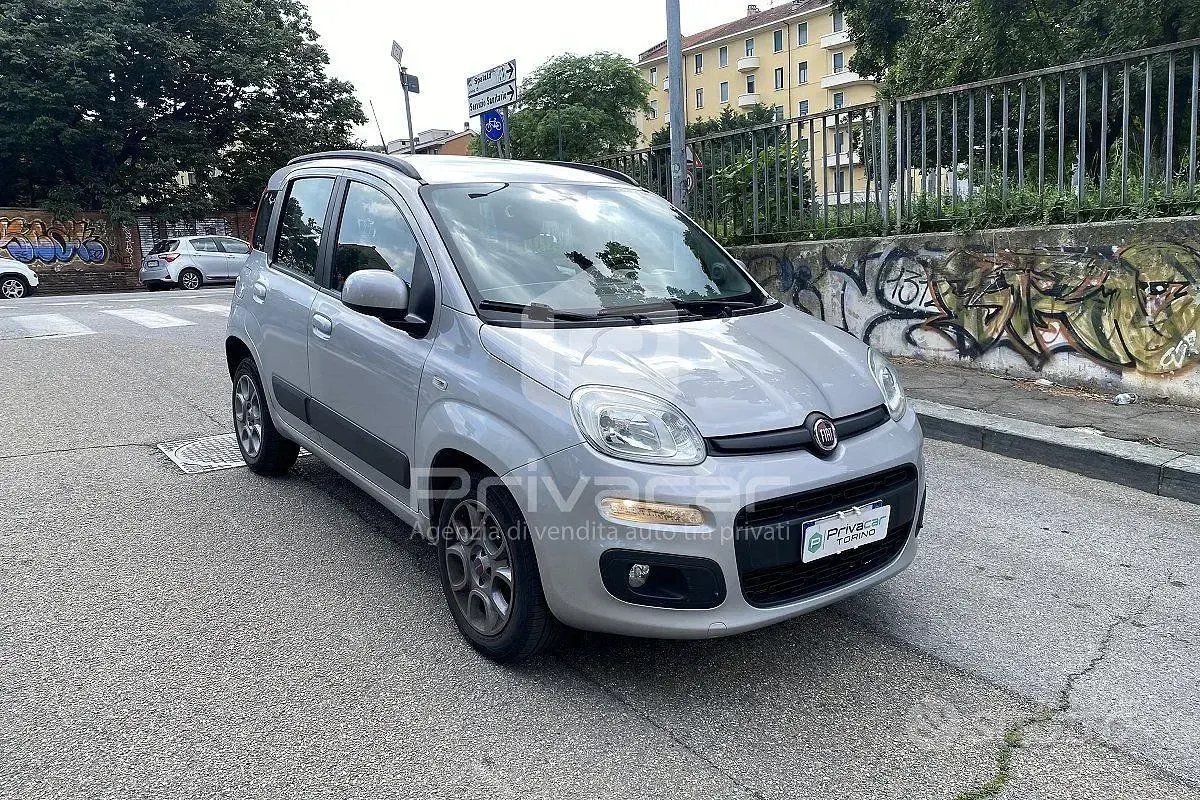 Usata Fiat Panda Lounge 85 CV (62 kW) 2015 Grigio Utilitaria