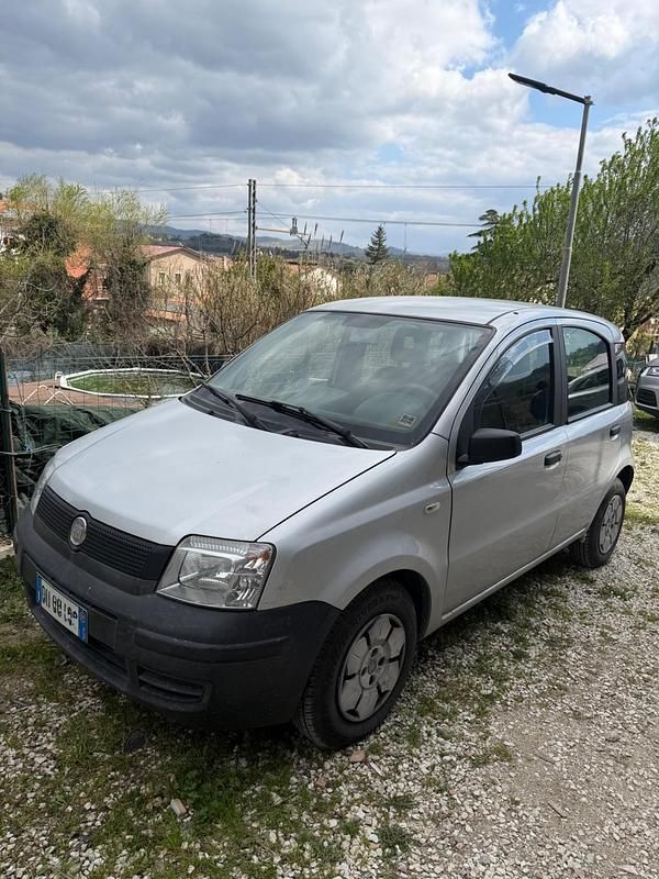 Usata Fiat Panda 69 CV (50 kW) 2009 Argento Utilitaria