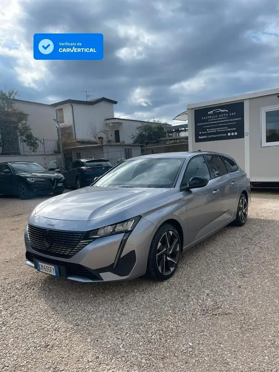 Gebraucht Peugeot 308 SW Allure 131 PS (96 kW) 2023 Silber Kombi