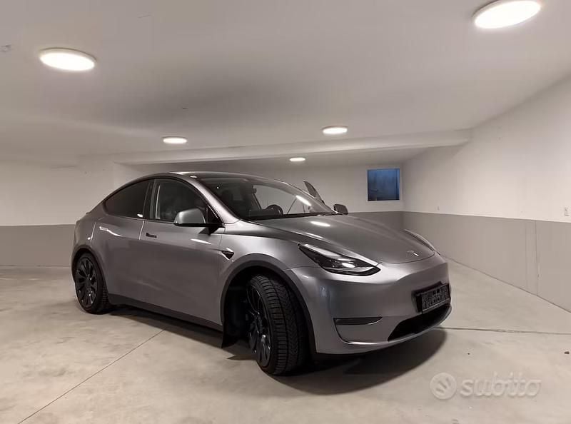 Usata Tesla Model Y Performance 392 kW (534 CV) 2022 SUV