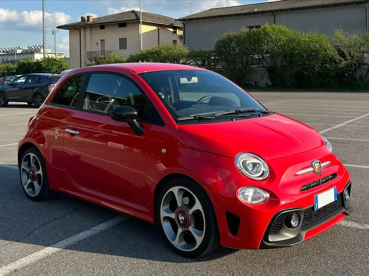 Usata Abarth 595 Pista 160 CV (117 kW) 2019 Rosso Utilitaria