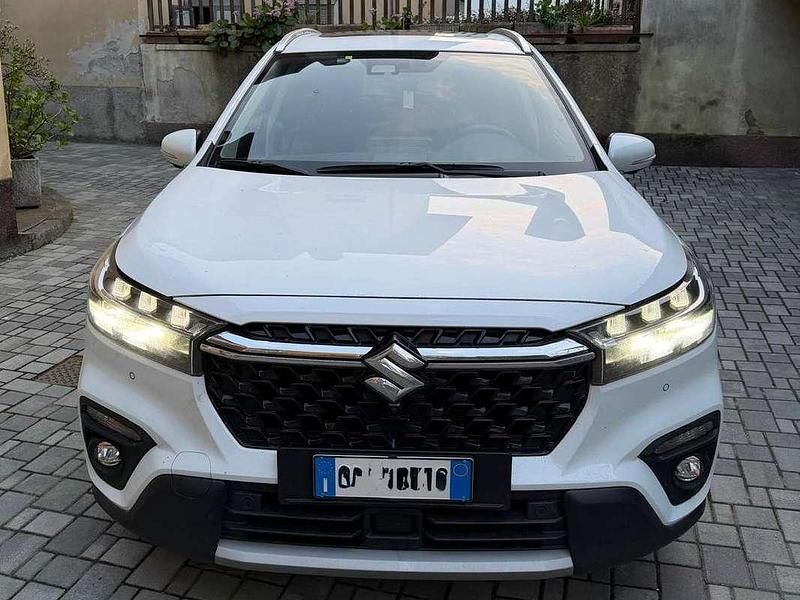 Usata Suzuki SX4 S-Cross 102 CV (75 kW) 2023 Bianco SUV