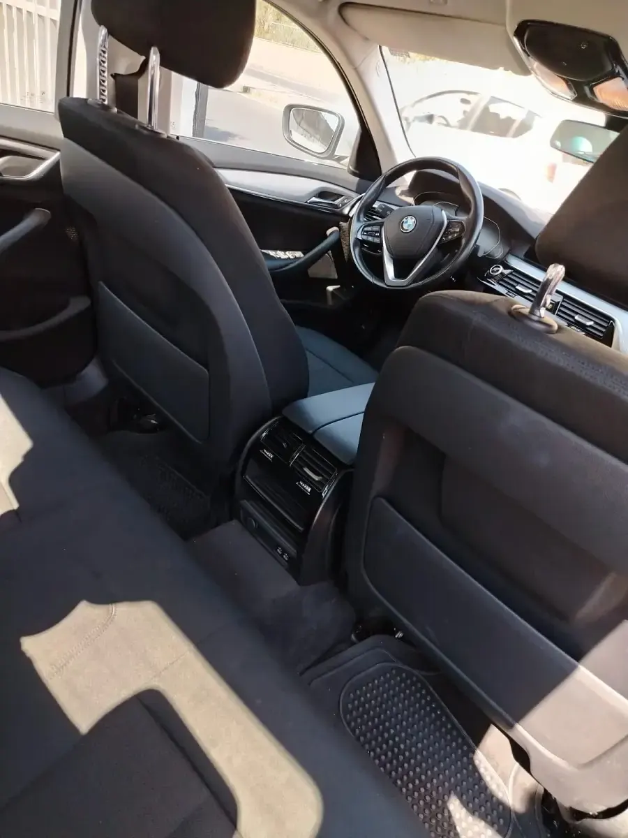 Usata BMW 530e Luxury Line 285 CV (209 kW) 2021 Grigio Berlina