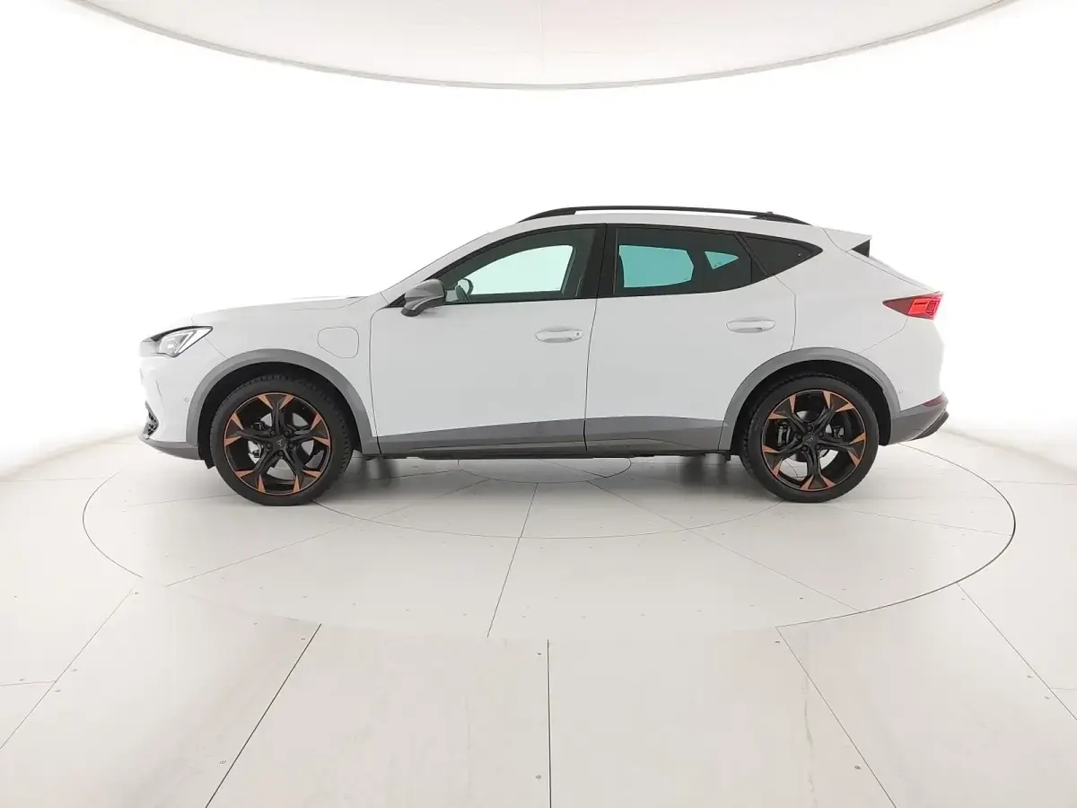 Usata Cupra Formentor 204 CV (150 kW) 2024 Bianco nevada SUV