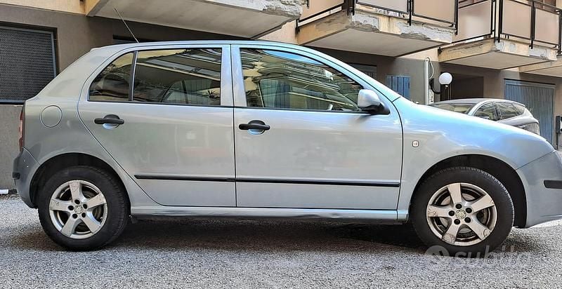 Usata Skoda Fabia 75 CV (55 kW) 2006 Utilitaria