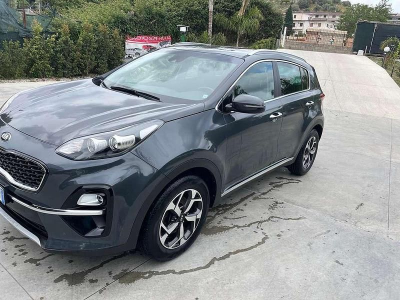 Usata Kia Sportage Active 140 CV (102 kW) 2018 Grigio SUV