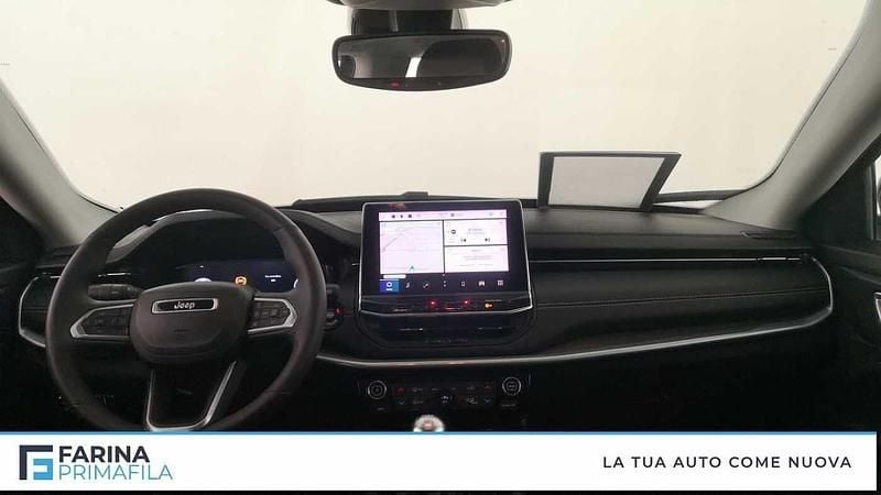 Usado Jeep Compass Limited 130 CV (95 kW) 2024 Gris SUV