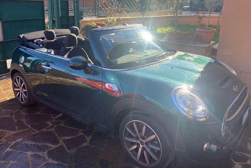 Verde Usata 2017 Mini Cooper S Cabriolet Hype Cabrio | 16.500 € (Super prezzo) - Immagine 1/4