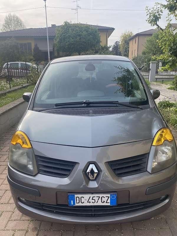 Usata Renault Modus Authentique 65 CV (47 kW) 2006 Monovolume