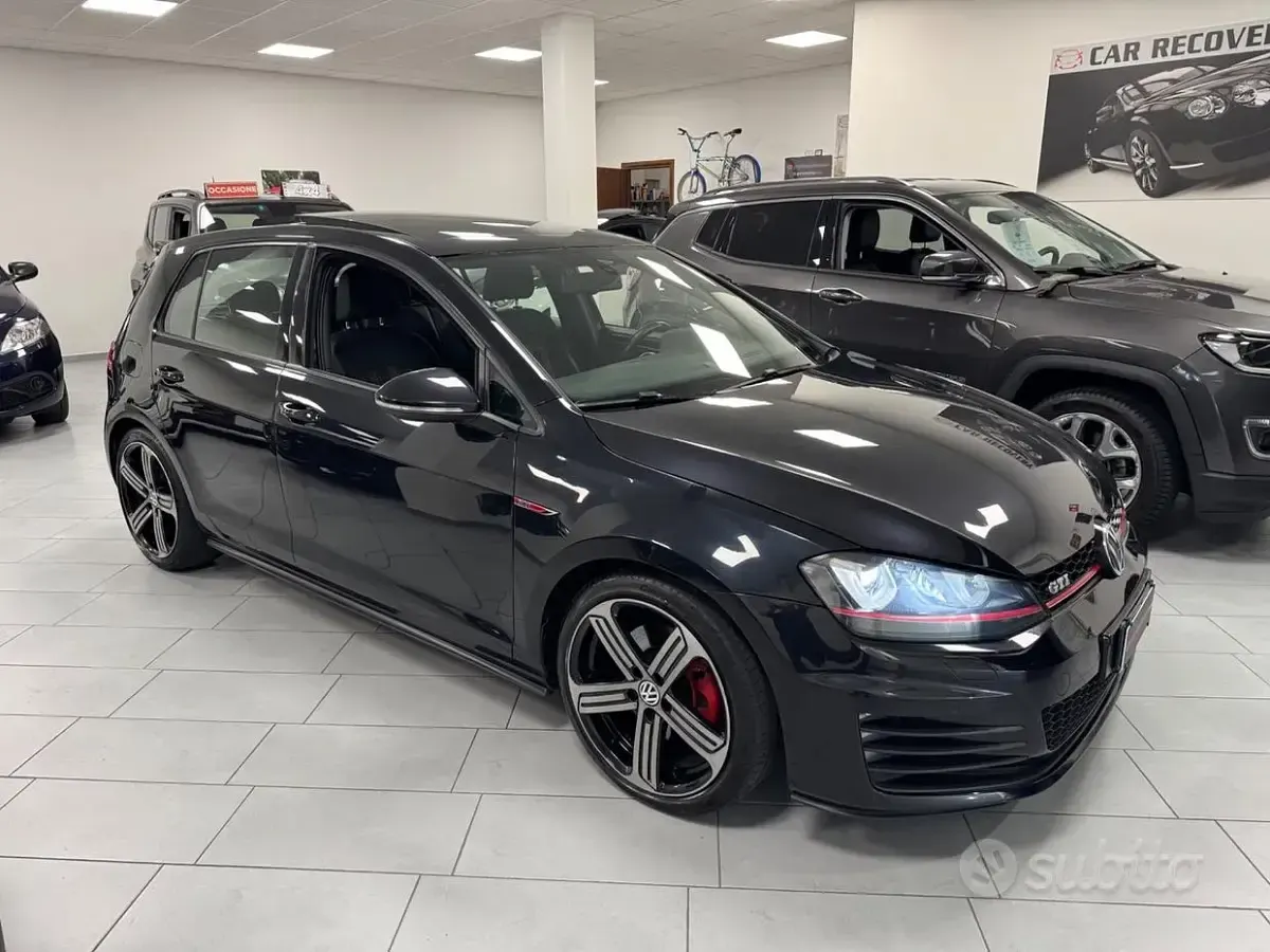 Usata VW Golf VII GTI 230 CV (169 kW) 2015 Nero Berlina