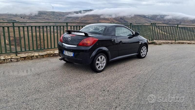 Usata Opel Tigra 2021 Cabrio