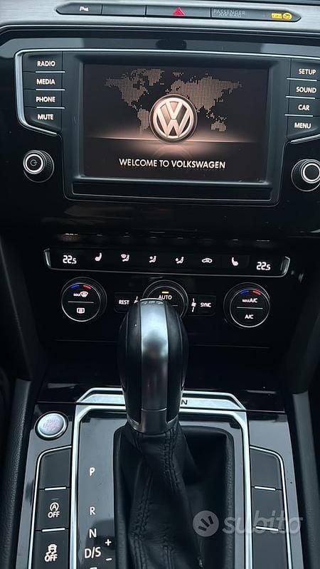Usata VW Passat 190 CV (139 kW) 2015 Berlina