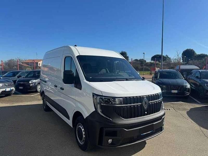 Usata Renault Master 131 CV (96 kW) 2024 Bianco Monovolume
