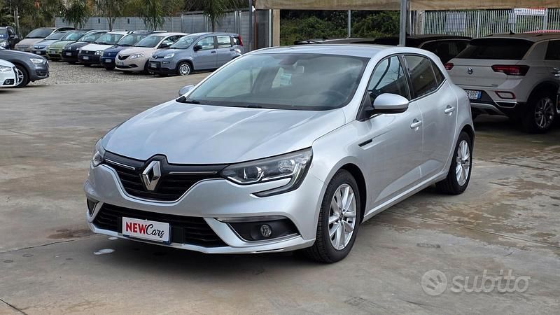 Usata Renault Mégane GrandTour Bose Edition 110 CV (80 kW) 2016 Grigio Station wagon