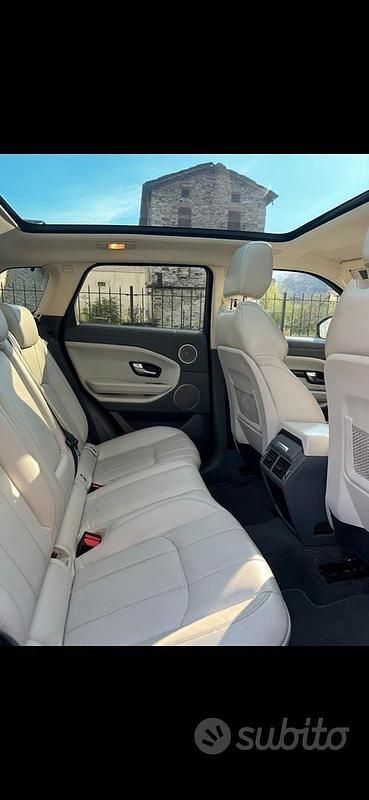 Usata Land Rover Range Rover evoque 2015 Nero SUV