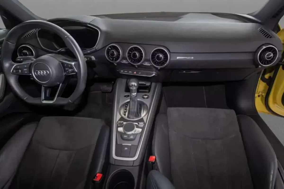 Usata Audi TT 197 CV (144 kW) 2022 Giallo Coupé