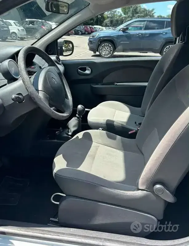 Usata Renault Twingo 75 CV (55 kW) 2010 Utilitaria