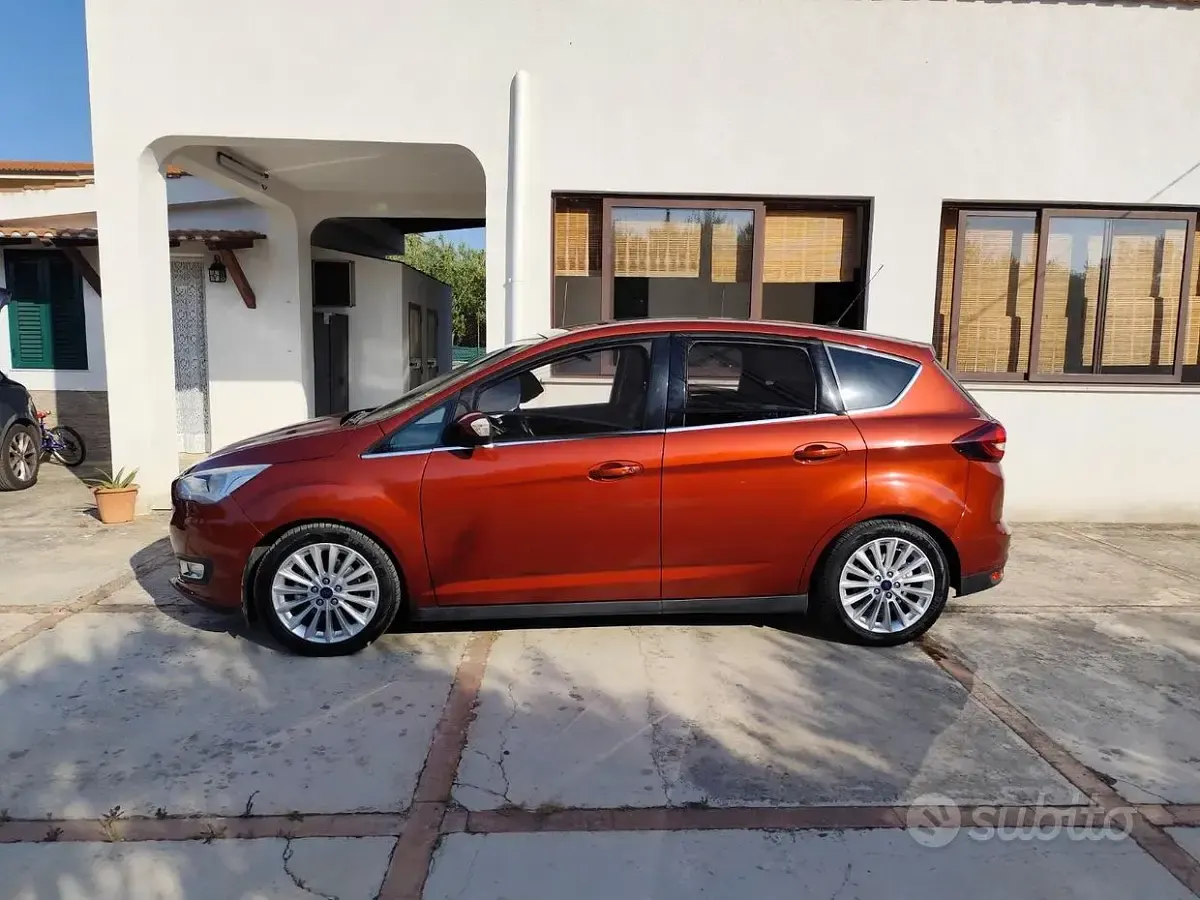 Usata Ford C-MAX S 120 CV (88 kW) 2015 Rosso Monovolume