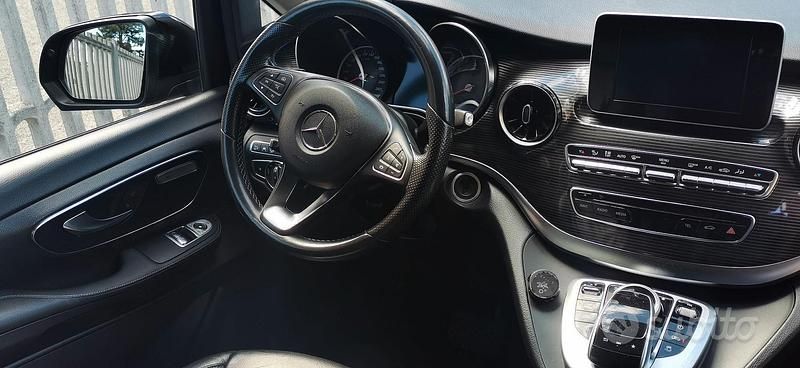 Usata Mercedes V250 Premium 2020 Nero Monovolume