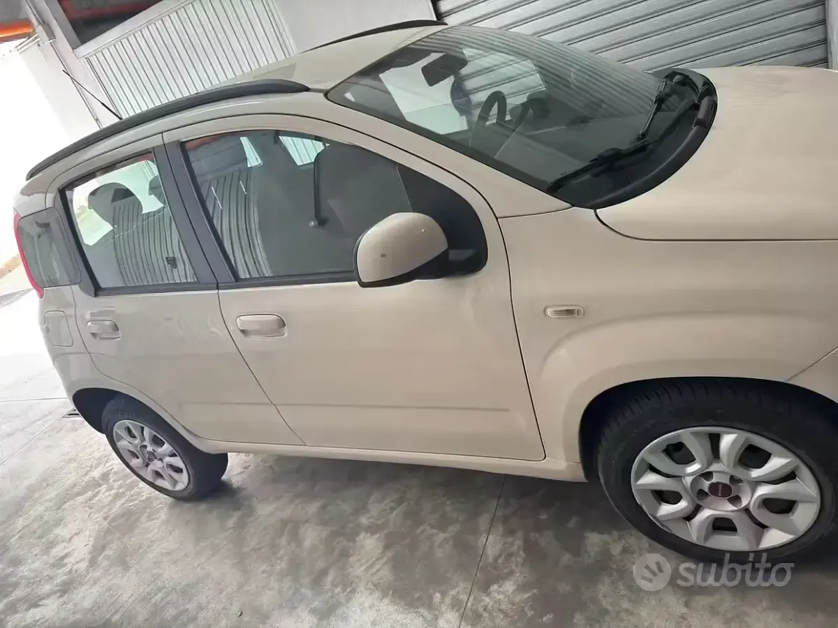 Usata Fiat Panda 85 CV (62 kW) 2013 Marrone Utilitaria