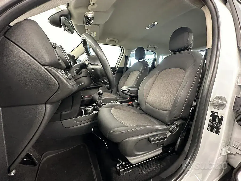 Usata Mini One D Countryman 116 CV (85 kW) 2018 Bianco SUV