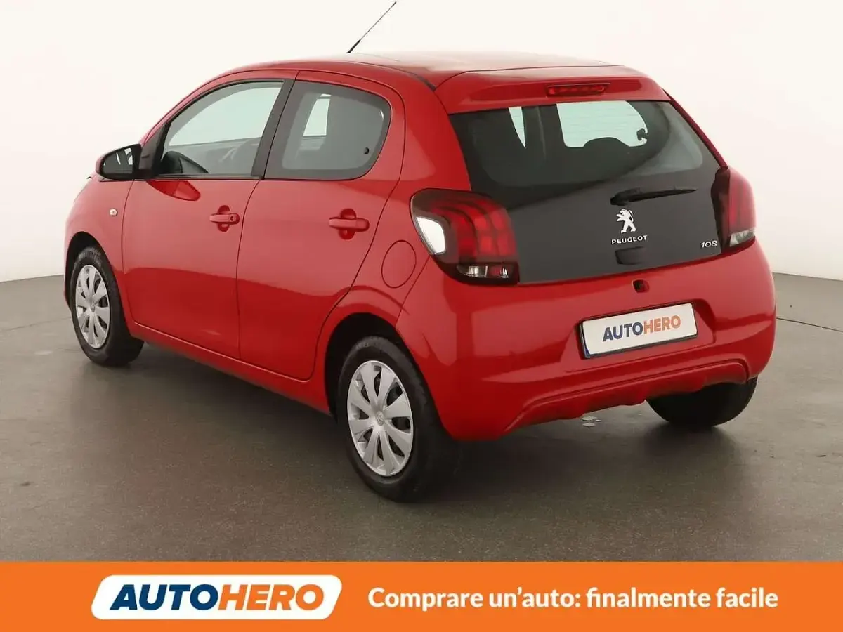 Usata Peugeot 108 Active 72 CV (52 kW) 2020 Rosso Utilitaria