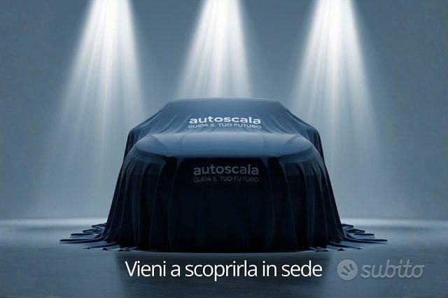 Grigio Usata 2018 Mahindra XUV500 SUV | 10.490 € (Buon prezzo) - Immagine 1/1