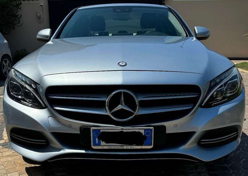 Usata Mercedes C220 170 CV (125 kW) 2015 Grigio Berlina