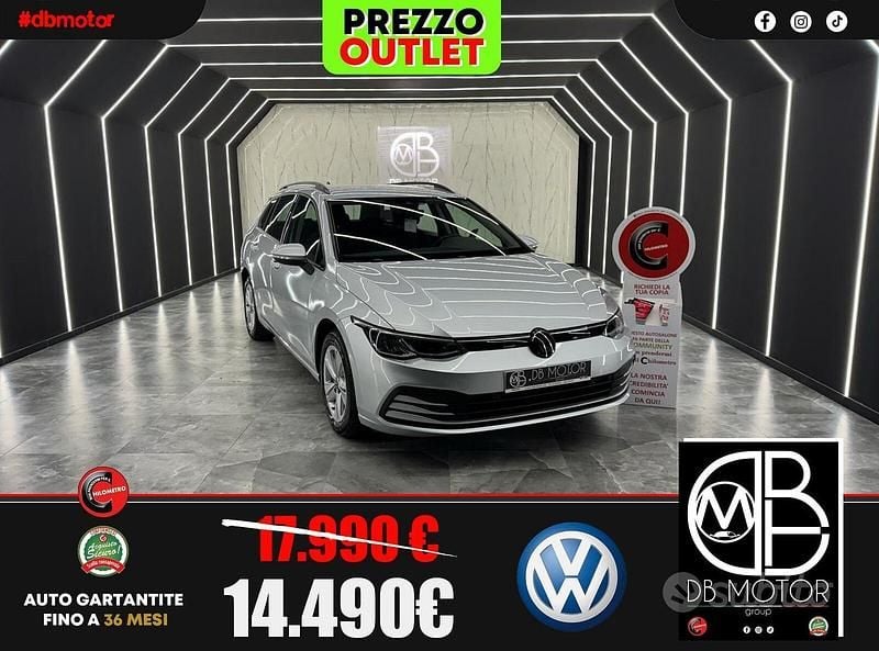 Argento Usata 2021 VW Golf VIII Style Station wagon | 14.490 € (Ottimo prezzo) - Immagine 1/4
