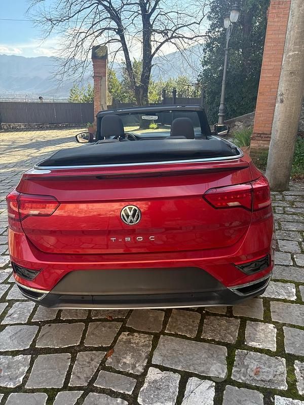 Usata VW T-Roc Cabriolet Style 150 CV (110 kW) 2020 Rosso Cabrio