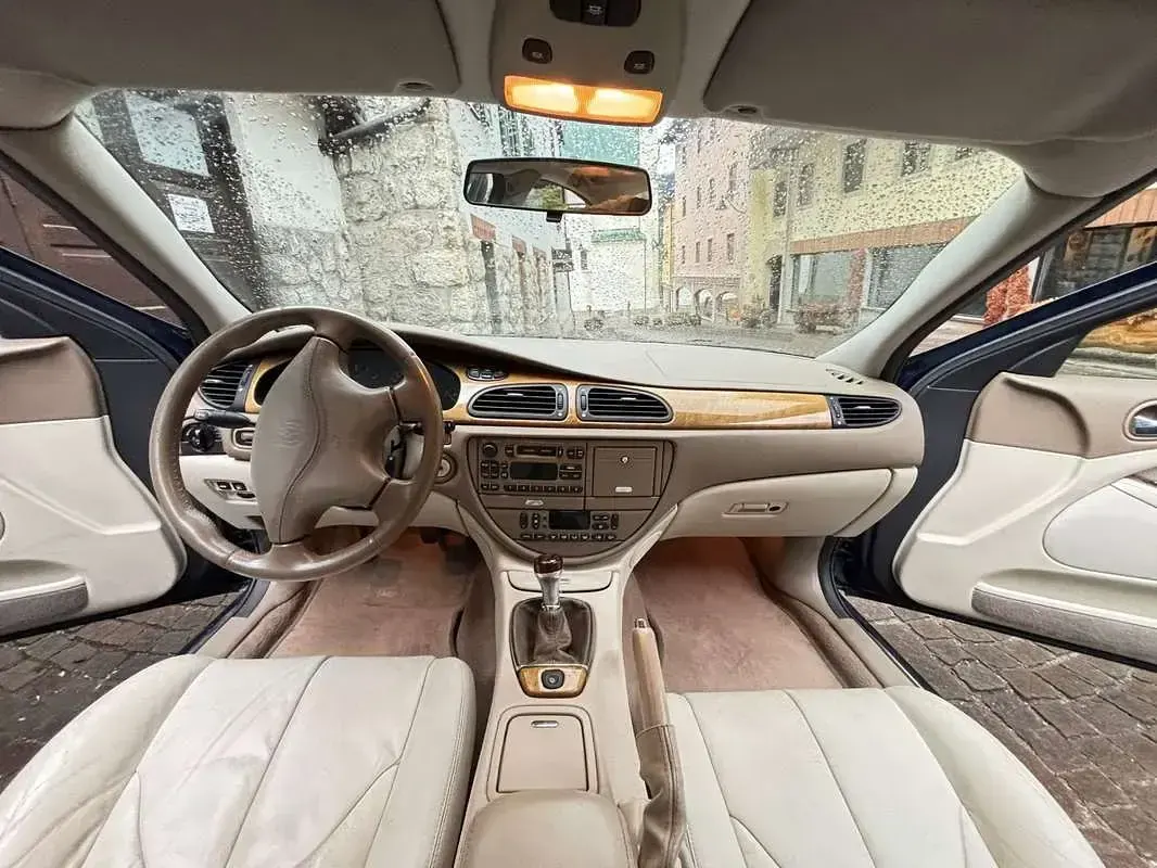 Usata Jaguar S-Type S 238 CV (175 kW) 2000 Berlina
