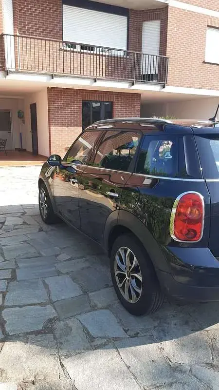 Usata Mini One Countryman 98 CV (72 kW) 2015 Nero SUV