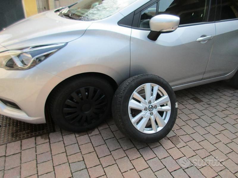 Usata Nissan Micra Acenta 71 CV (52 kW) 2019 Grigio Utilitaria