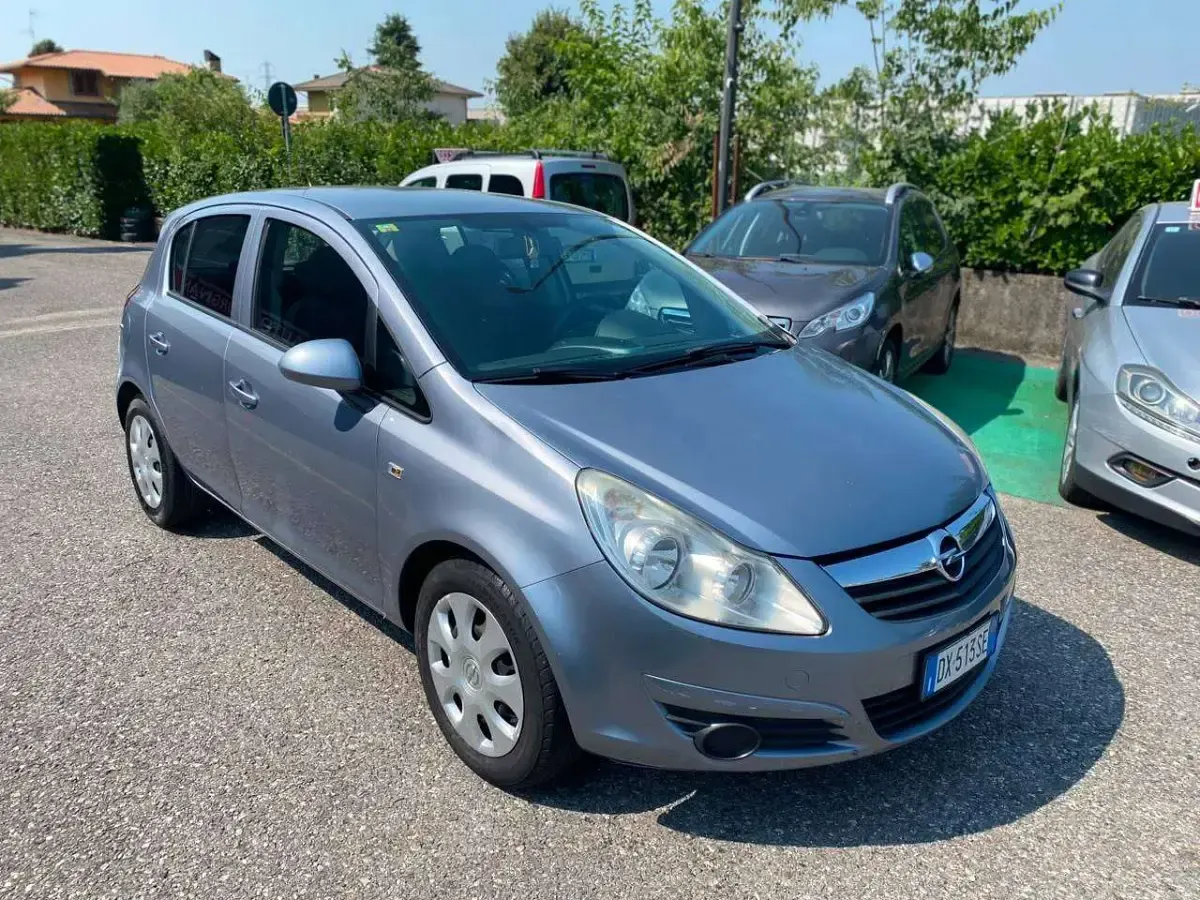 Usata Opel Corsa Cosmo 80 CV (58 kW) 2009 Grigio Utilitaria