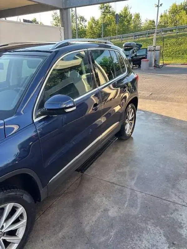 Usata VW Tiguan Sport 140 CV (102 kW) 2014 Blu/azzurro SUV
