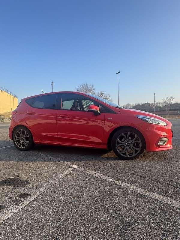 Usata Ford Fiesta ST-Line 125 CV (91 kW) 2020 Rosso Utilitaria