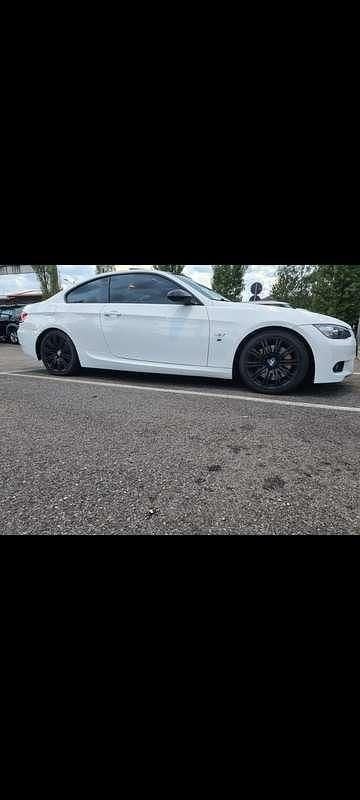 Usata 2007 BMW 330 M Sport Coupé | 12.000 € (Buon prezzo) - Immagine 1/4