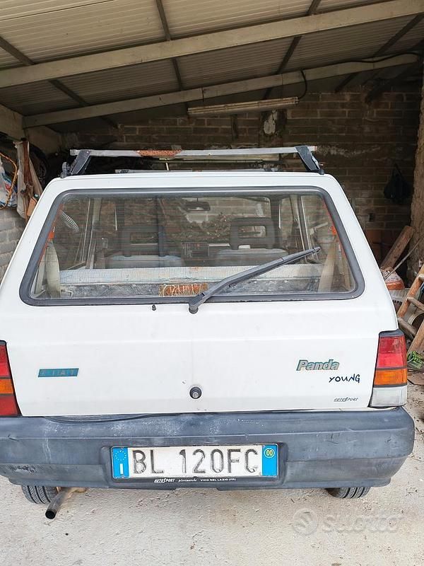 Usata Fiat Panda Young 39 CV (28 kW) 1998 Bianco Berlina