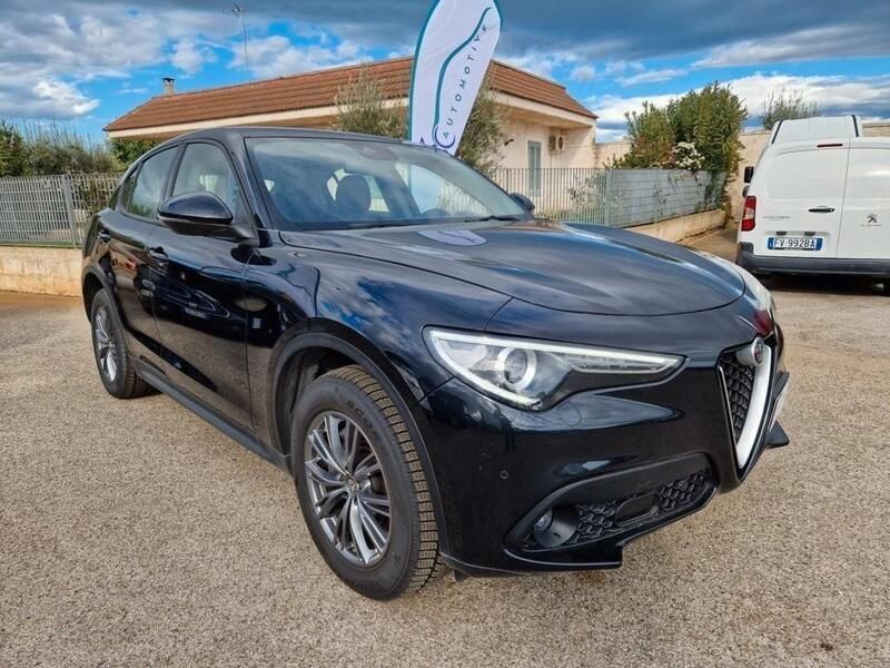 Usata Alfa Romeo Stelvio Executive 210 CV (154 kW) 2017 Nero SUV