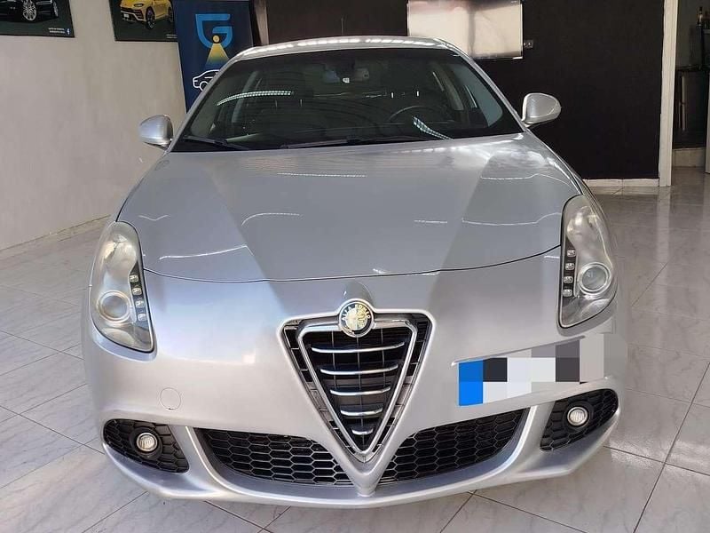 Usata Alfa Romeo Giulietta Distinctive 170 CV (125 kW) 2010 Grigio Utilitaria