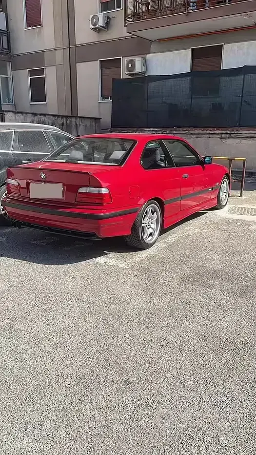 Usata BMW 318 Efficient Dynamics 140 CV (102 kW) 1994 Rosso Coupé