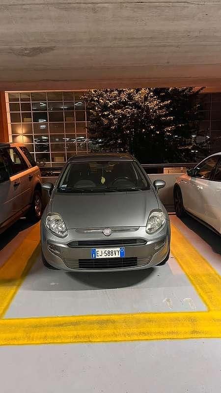 Usata Fiat Punto Evo Active 95 CV (69 kW) 2011 Grigio Utilitaria